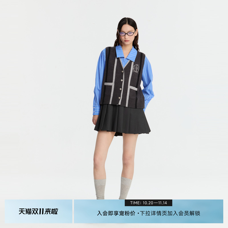 REVAN芮范奥莱冬季设计师款学院风条纹拼接连衣裙RM91101144