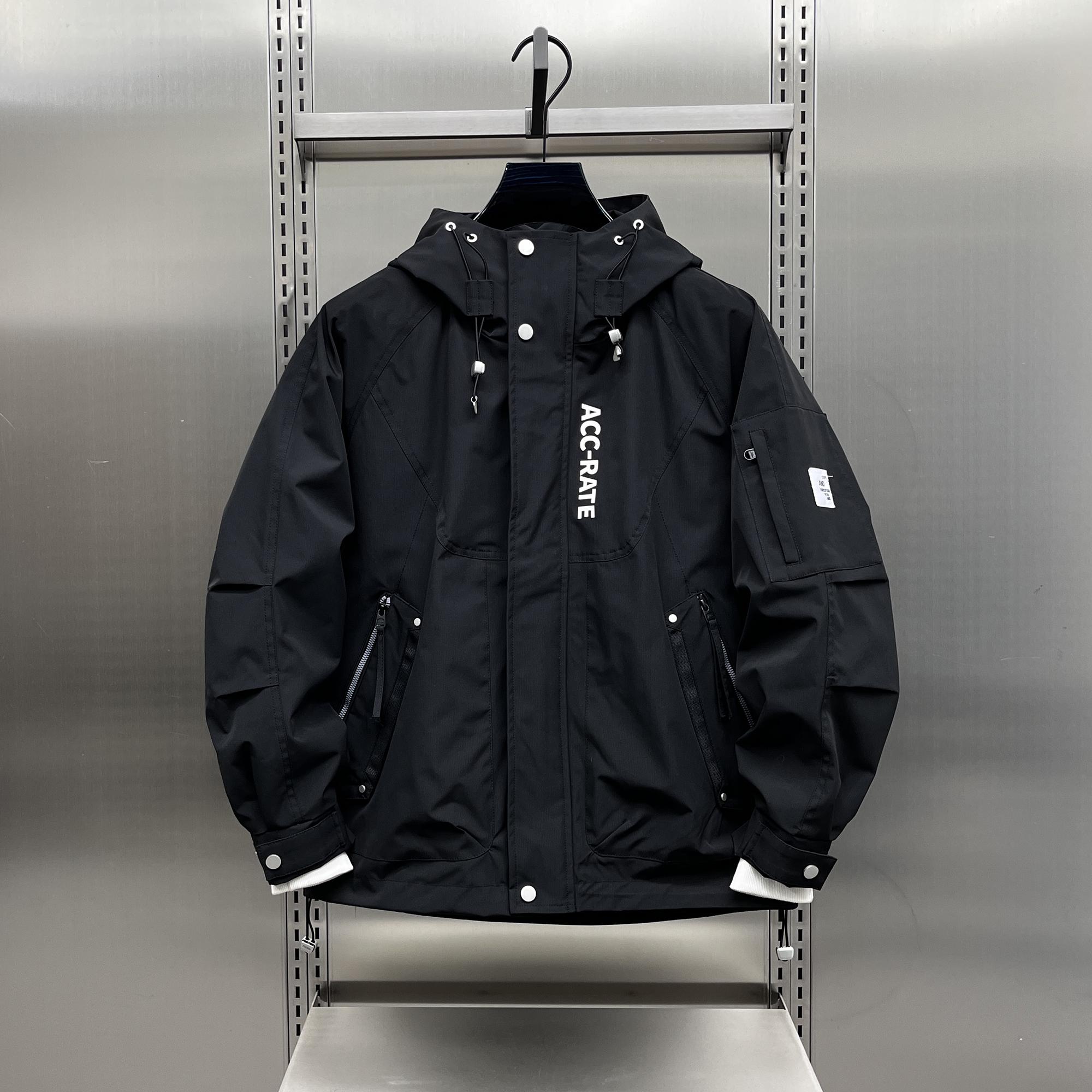 【清仓价】户外连帽冲锋衣防风