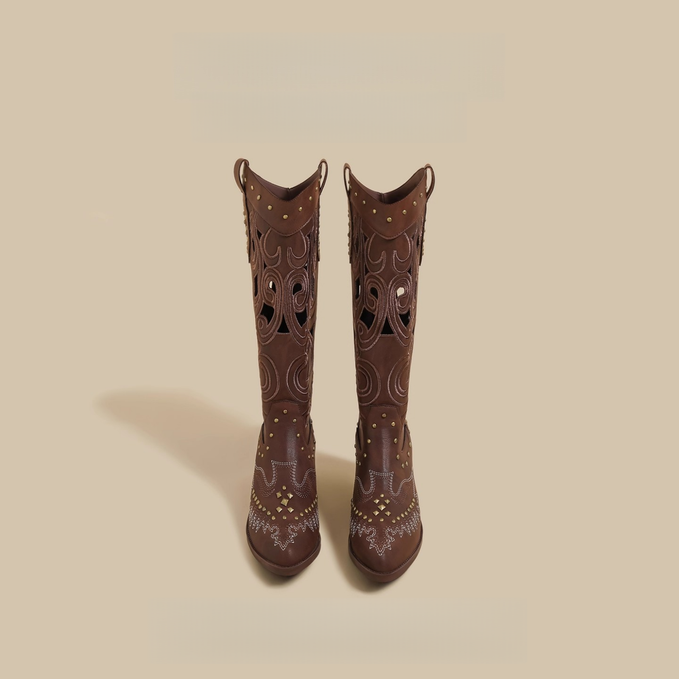 2025秋冬新款粗跟v口长筒靴女复古镂空刺绣设计感不过膝骑士长靴,女鞋,时装靴,淘宝优惠券,粉丝福利购,淘宝优惠卷