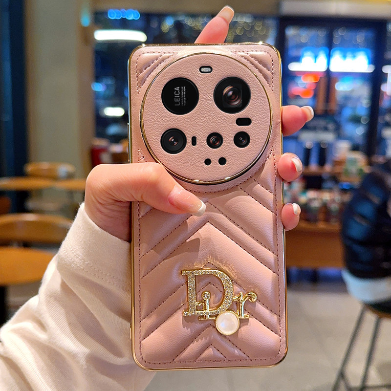 适用于小米15Ultra手机壳时尚个性镶钻潮牌皮纹小米15Ultra个性时尚保护套皮革V纹小米15Ultra全包电镀金色