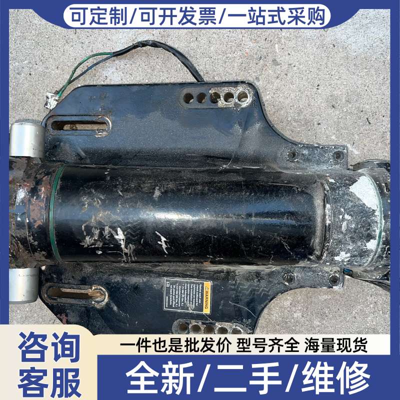 议价水星船尾机300匹四冲船外机液压升降,场地货到手。