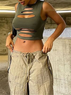 夏季镂空修身纯色女背心