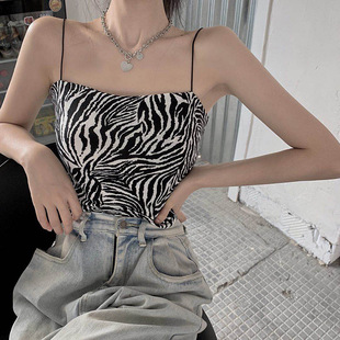 女士斑马纹短款吊带背心 Women's solid color slimming camisole