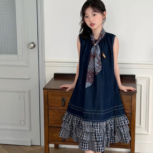 韩系女童夏季冰丝牛仔连衣裙2026新款儿童时尚格子花边背心裙夏装
