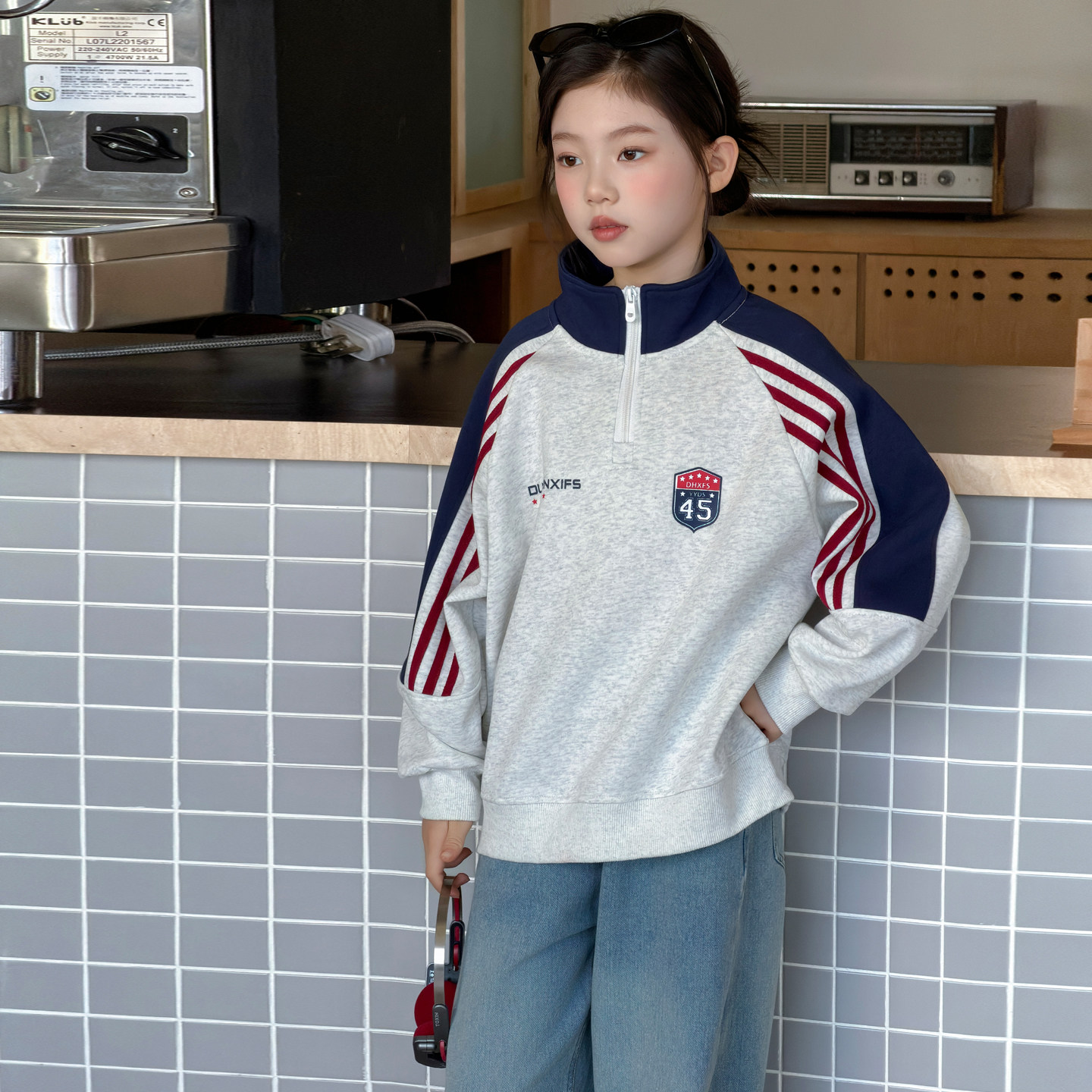 女童美式复古撞色拼接卫衣春秋2026新款儿童运动宽松春装上衣洋气,童装/婴儿装/亲子装,卫衣/绒衫,淘宝优惠券,粉丝福利购,淘宝优惠卷