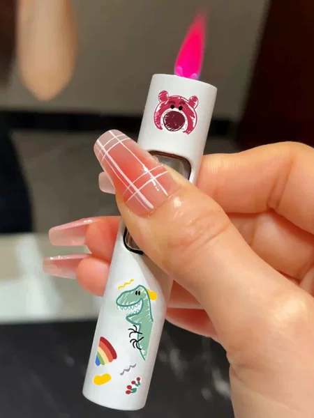 Товары от 星期八的头盔