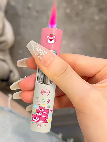 Маленькая креативная ветрозащитная клубника, розовая зажигалка для друга, популярно в интернете