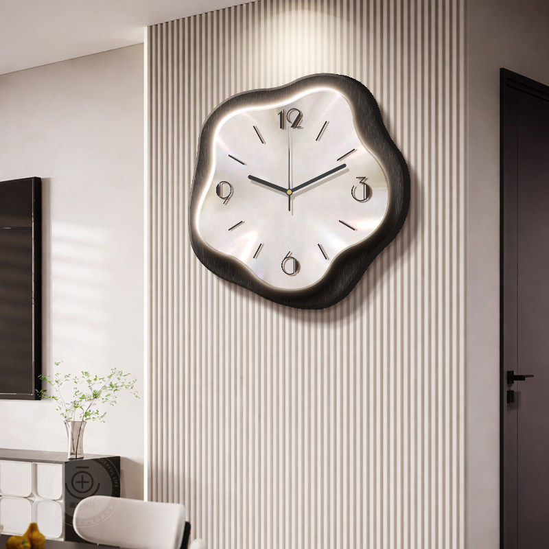 现代简约电视背景墙装饰画挂钟客厅小众艺术创意时钟挂画饭厅钟表