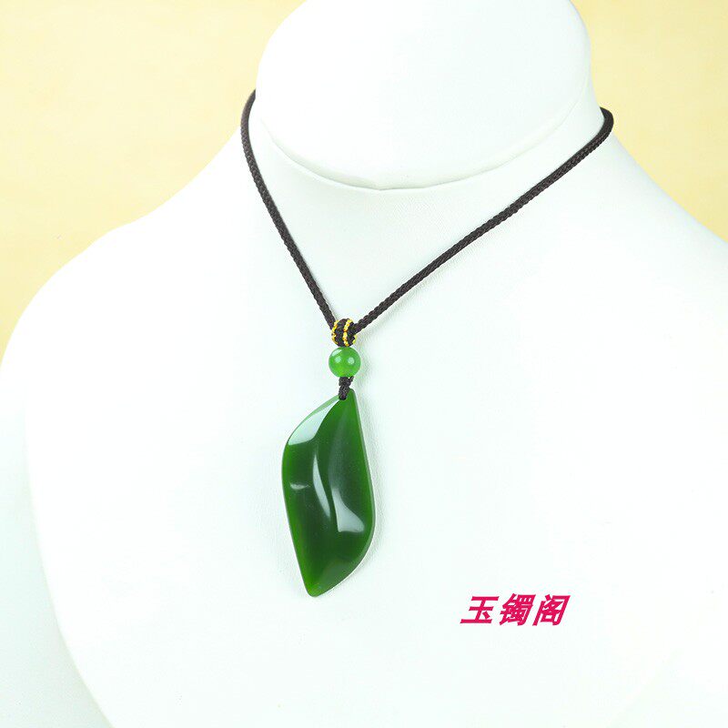 和田玉碧玉菠菜绿水滴吊坠图片