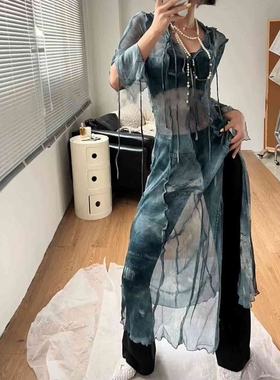 高档iu同款蓝色性感绑带开叉连衣裙女设计感小众辣妹镂空长袖防晒