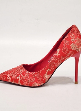 51609特价清版传统结婚鞋旗袍裙褂秀禾服龙凤绣花鞋新娘女鞋粗跟