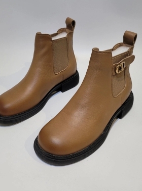 35007头层牛皮3638  软牛皮时装马丁靴秒杀