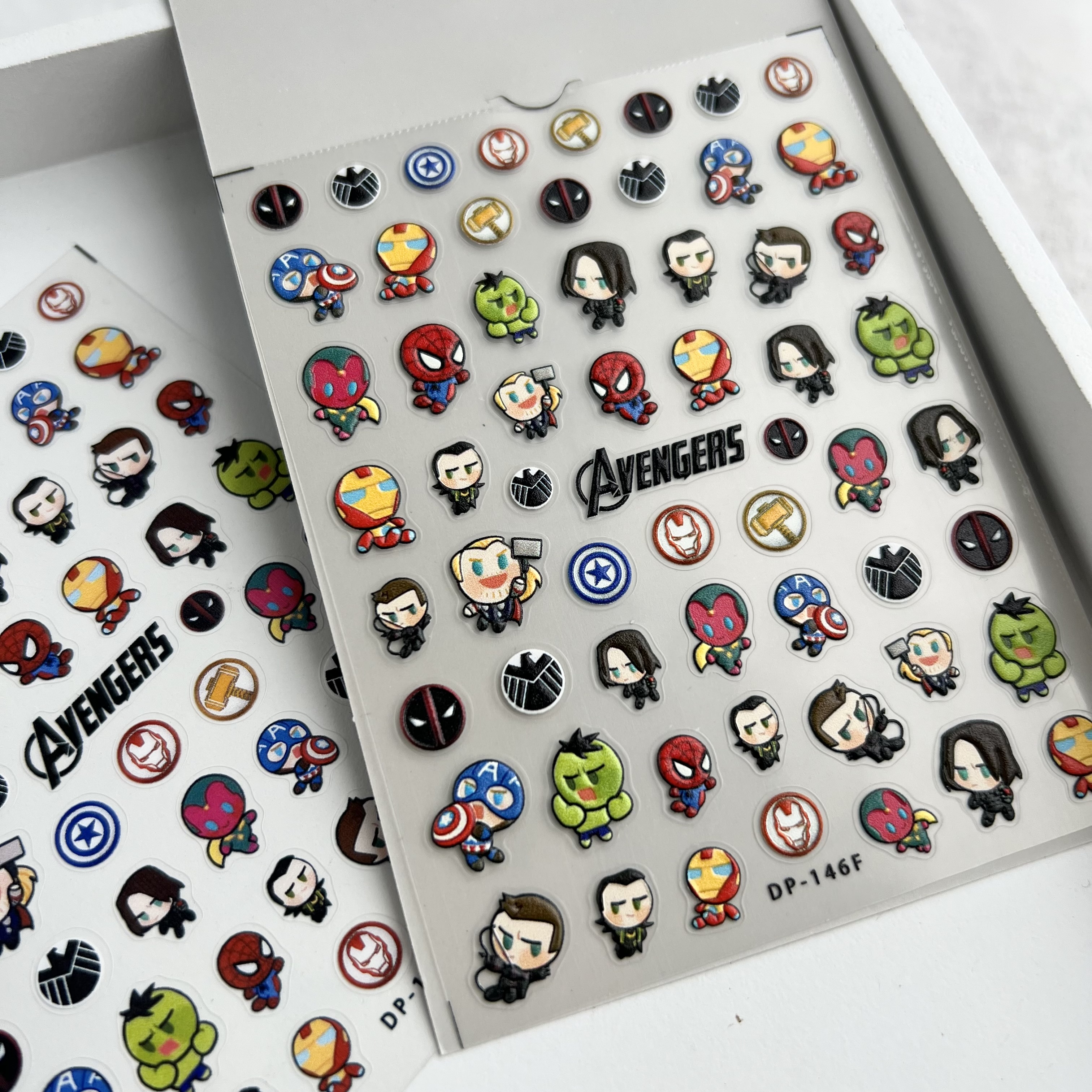 清醒人员美甲贴纸超级英雄