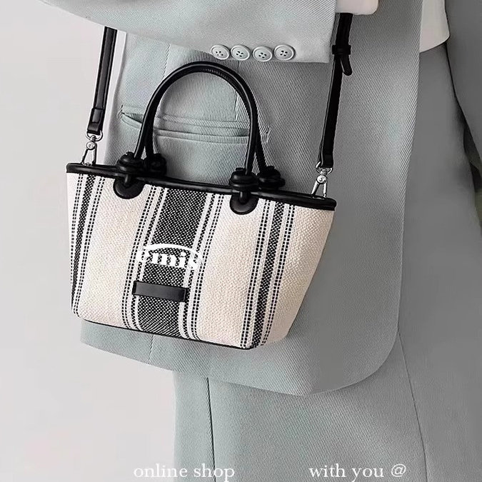 emis复古盒子包包女轻便斜挎包