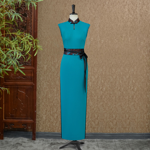 淡墨青衫-（隆佳秀走秀旗袍111407）