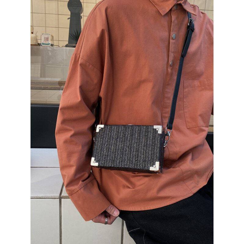 小众草编设计盒子包ins潮流个性编织小方包韩版男包斜挎包手机包,箱包皮具/热销女包/男包,男士包袋,淘宝优惠券,粉丝福利购,淘宝优惠卷