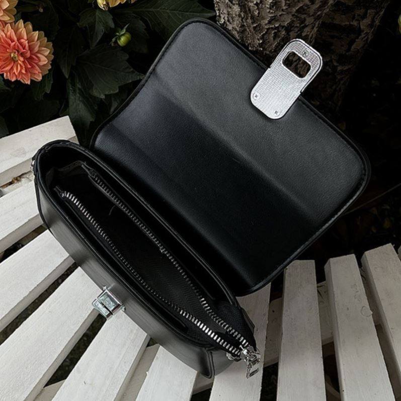 韩版ins中性风横款方形小方包男女休闲翻盖皮质斜挎包高级感单肩,箱包皮具/热销女包/男包,男士包袋,淘宝优惠券,粉丝福利购,淘宝优惠卷