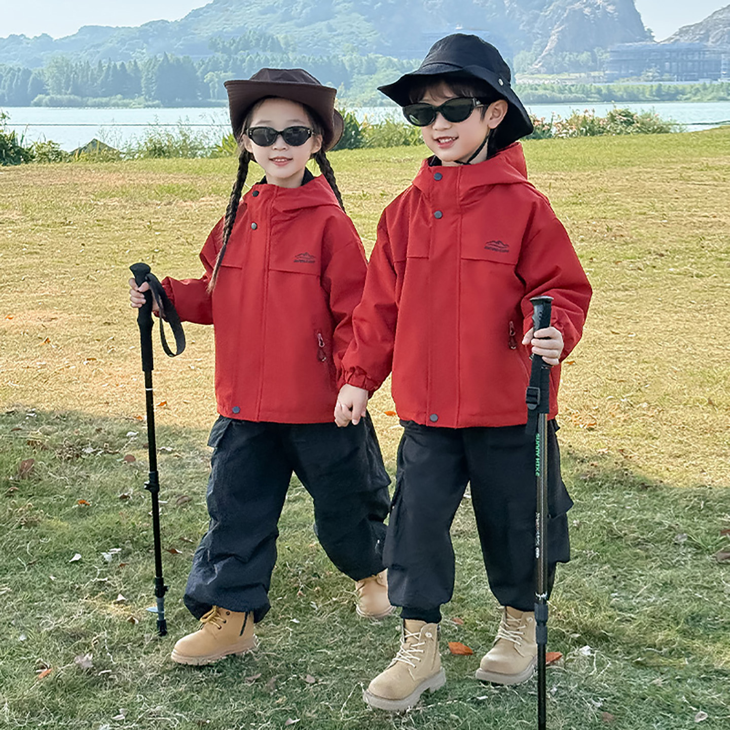 男童三合一冲锋衣儿童秋冬装2025新款女童红色外套防风夹棉户外服