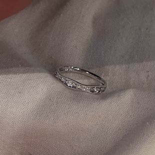 S925纯银细闪素圈闪钻戒指女款2026新款爆款高级感小众设计食指戒