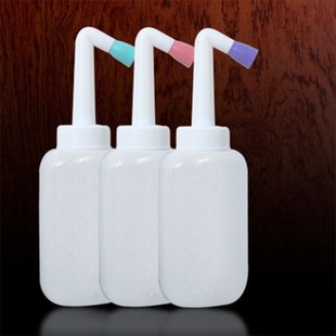 400ML Easy-To-Use Portable Bidet With Convenient Nozzle Stor