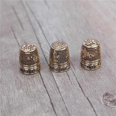 Three Colors Can Be Retro Pure Thimble Cap Sewing Patchwork