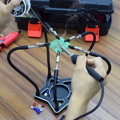 Non-Slip Soldering Helping Hands Third Hand Tool with Five A