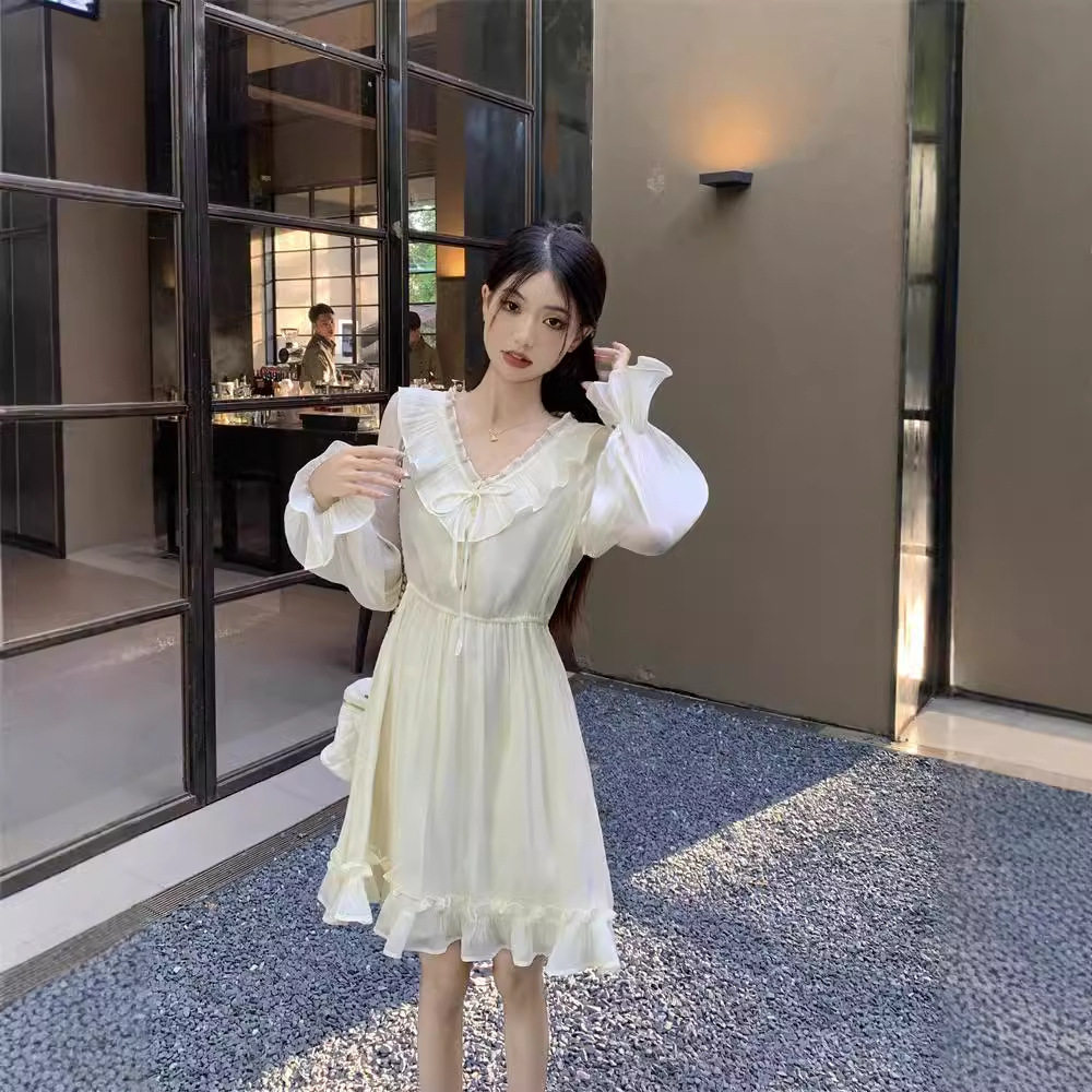 夏季法式显瘦V领A字小白连衣裙女