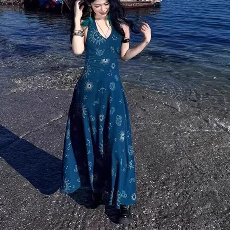 夏季蓝色法式复古挂脖收腰连衣裙