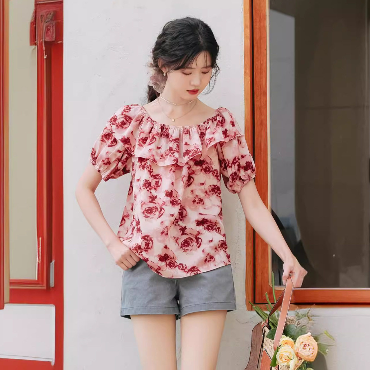 夏季法式复古玫瑰印花一字肩衬衫