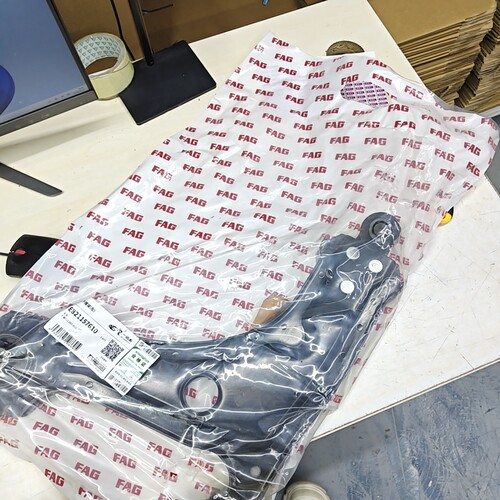 适用凯迪拉克XTS ATSL XT5下悬挂 下摆臂总成 舍弗勒FAG正品