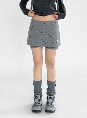 灰色波点运动半身短裙Grey high-waisted polka dot sports skirt