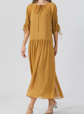 棕黄色100%纯桑蚕丝系带圆领蝙蝠七分袖收腰假两件真丝娃娃裙