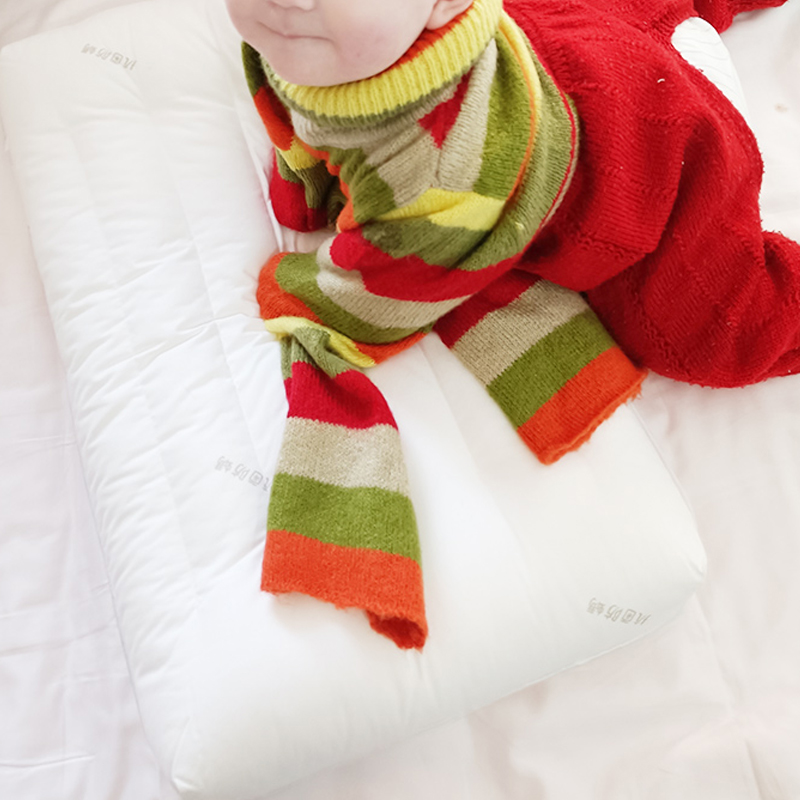 新疆长绒棉贡缎回弹亲肤枕芯