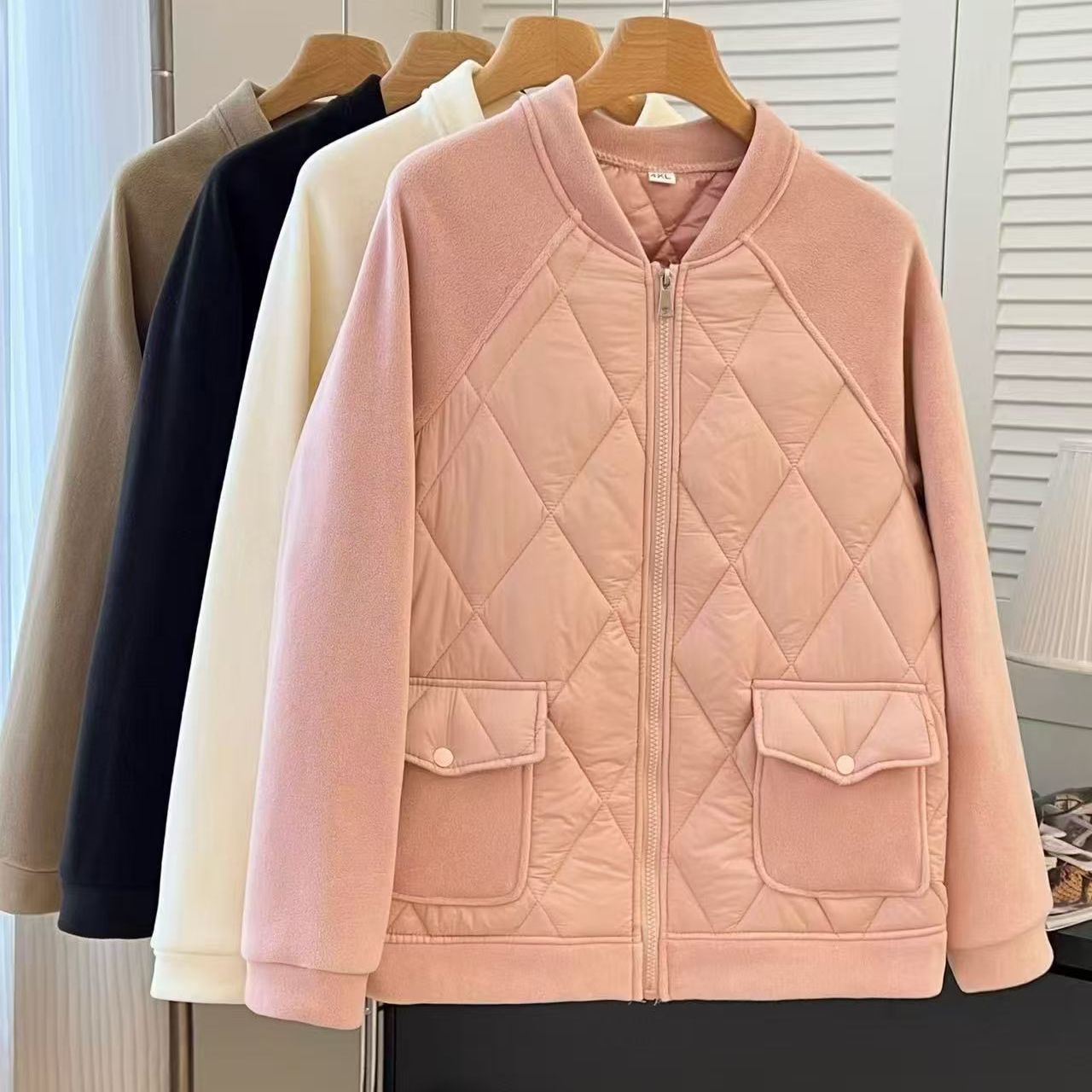 2026女士瑜伽服棉服轻薄秋冬保暖外套休闲时尚百搭显瘦棒球服棉袄