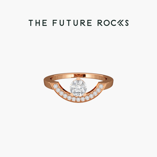 LOYAL.E 日月星辰系列弦月戒指 定制18K金培育钻石