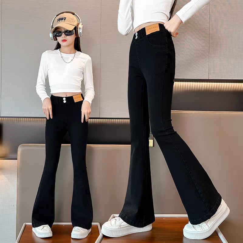 女童黑色喇叭裤春秋2025新款大童韩版洋气冬季女孩加绒牛仔微喇裤