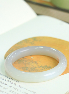 天然新疆和田玉山料烟灰58圈口手镯大气典雅古风男女手饰收藏礼品