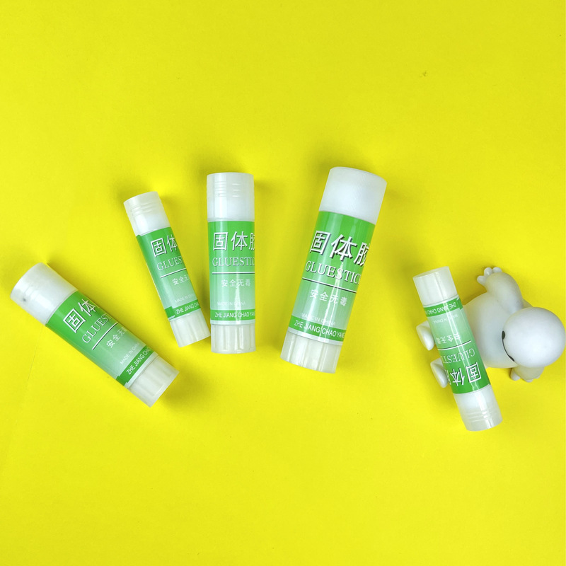 办公高粘度固体胶棒大号便携安全无毒环保儿童用胶水推荐