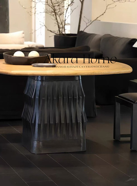 侘寂风实木餐桌中古家用客厅设计师款轻奢复古风饭桌别墅异形圆桌