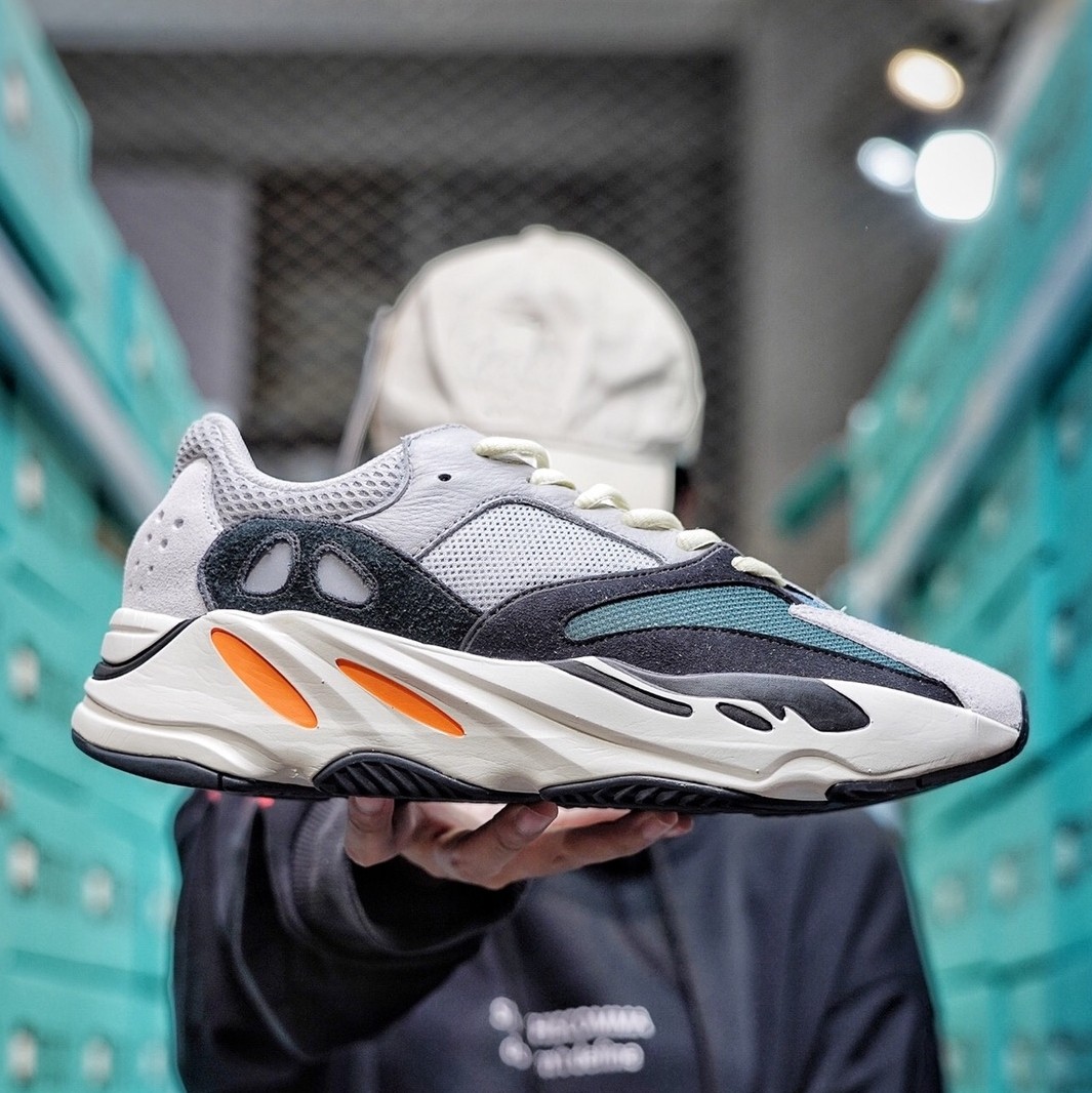 老爹鞋椰子700v2火山灰黑魂惯性海盐yeezy莆田男女运动鞋大码增高