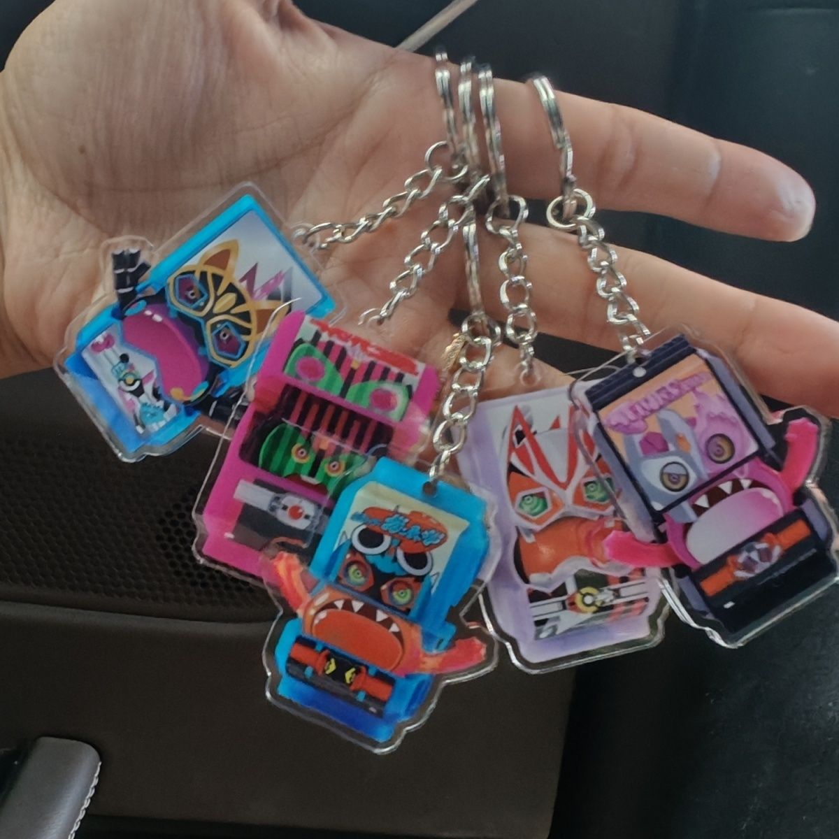 假面骑士加布GAVV饱藏棉花糖歌查德帝骑牢钢亚克力钥匙扣链挂件