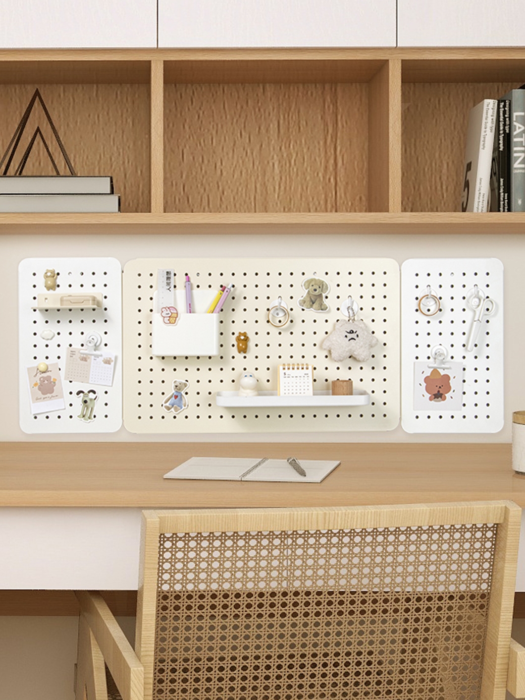 书桌洞洞板置物架墙上收纳架学习宿舍墙冲孔板壁挂板展示架可定制