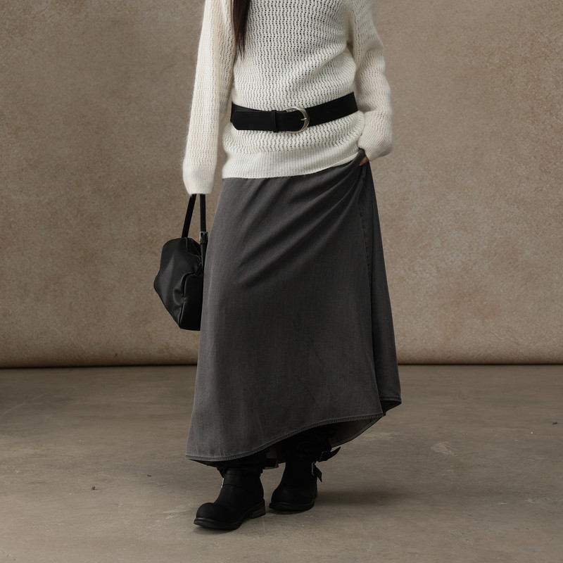 AIRIQI春季新款休闲通勤垂坠感廓形A字天丝牛仔半身裙女AI5