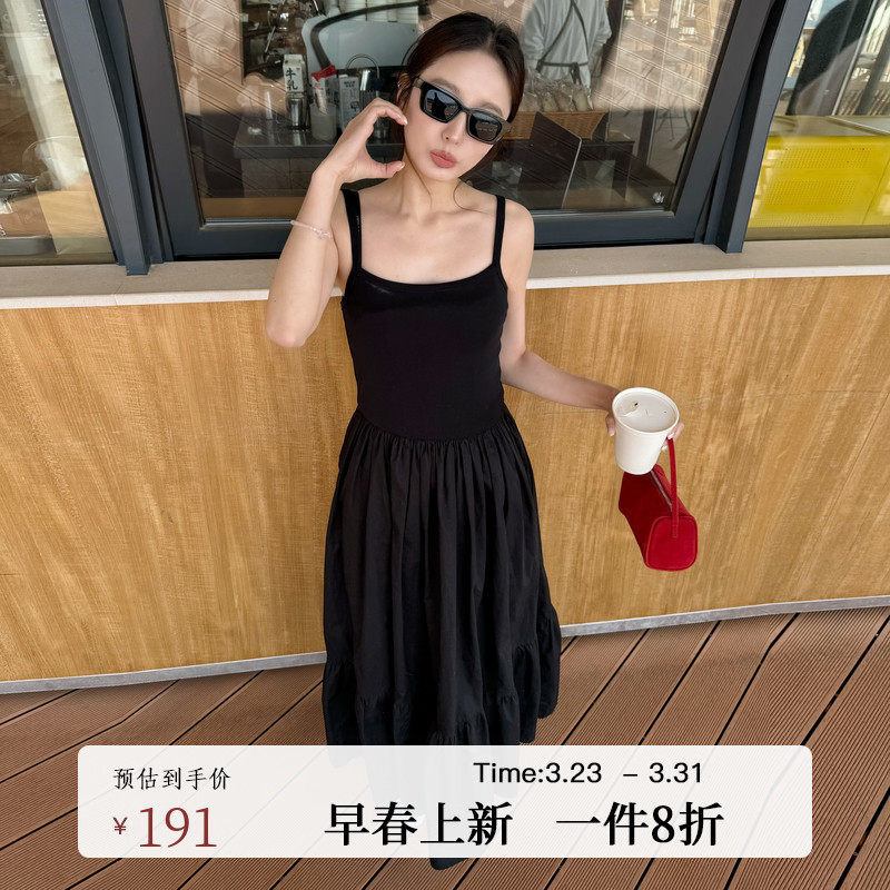 AIRIQI春季新款方领高腰A字拼接压褶设计感吊带连衣裙女AY5