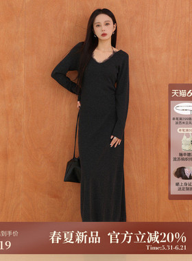 AIRIQI春季新款法式浪漫蕾丝V领修身设计感针织连衣裙女AH53LQ239