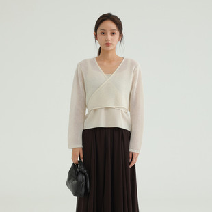 AIRIQI春季新款休闲镂空肌理感吊带背心+针织开衫套装女AH53TZ075