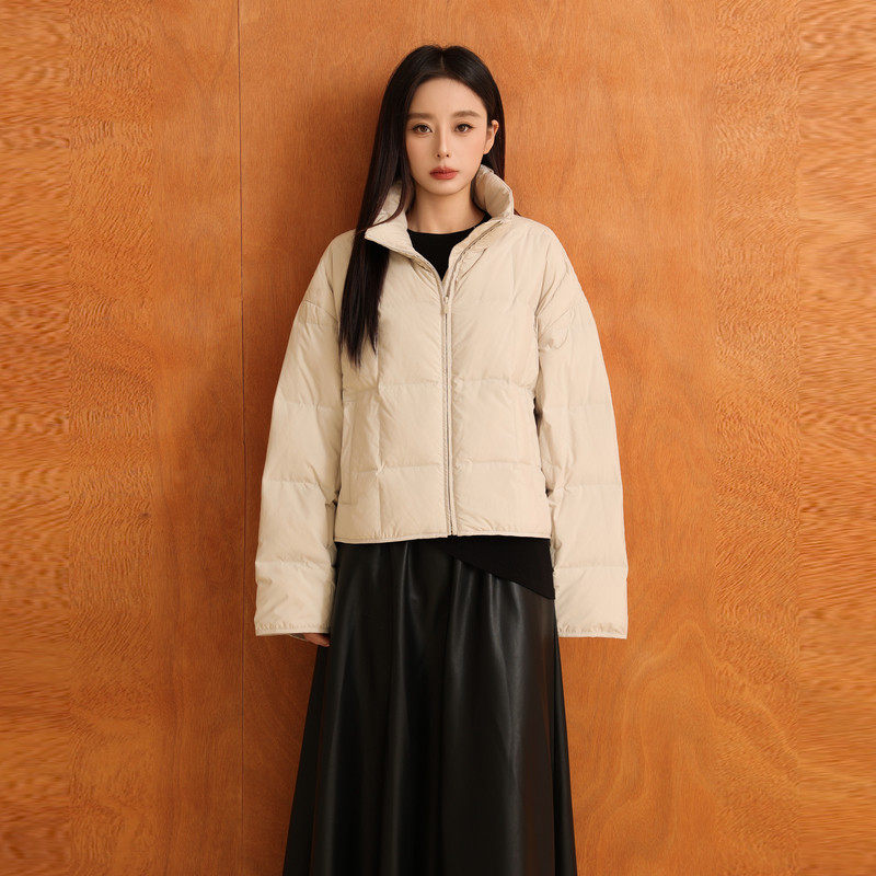 AIRIQI25冬新款短款立领羽绒服