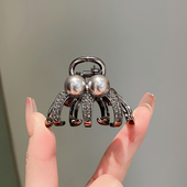 阿朵丝高级感枪黑色水钻珍珠抓夹中号发夹后脑勺半扎发鲨鱼夹发饰