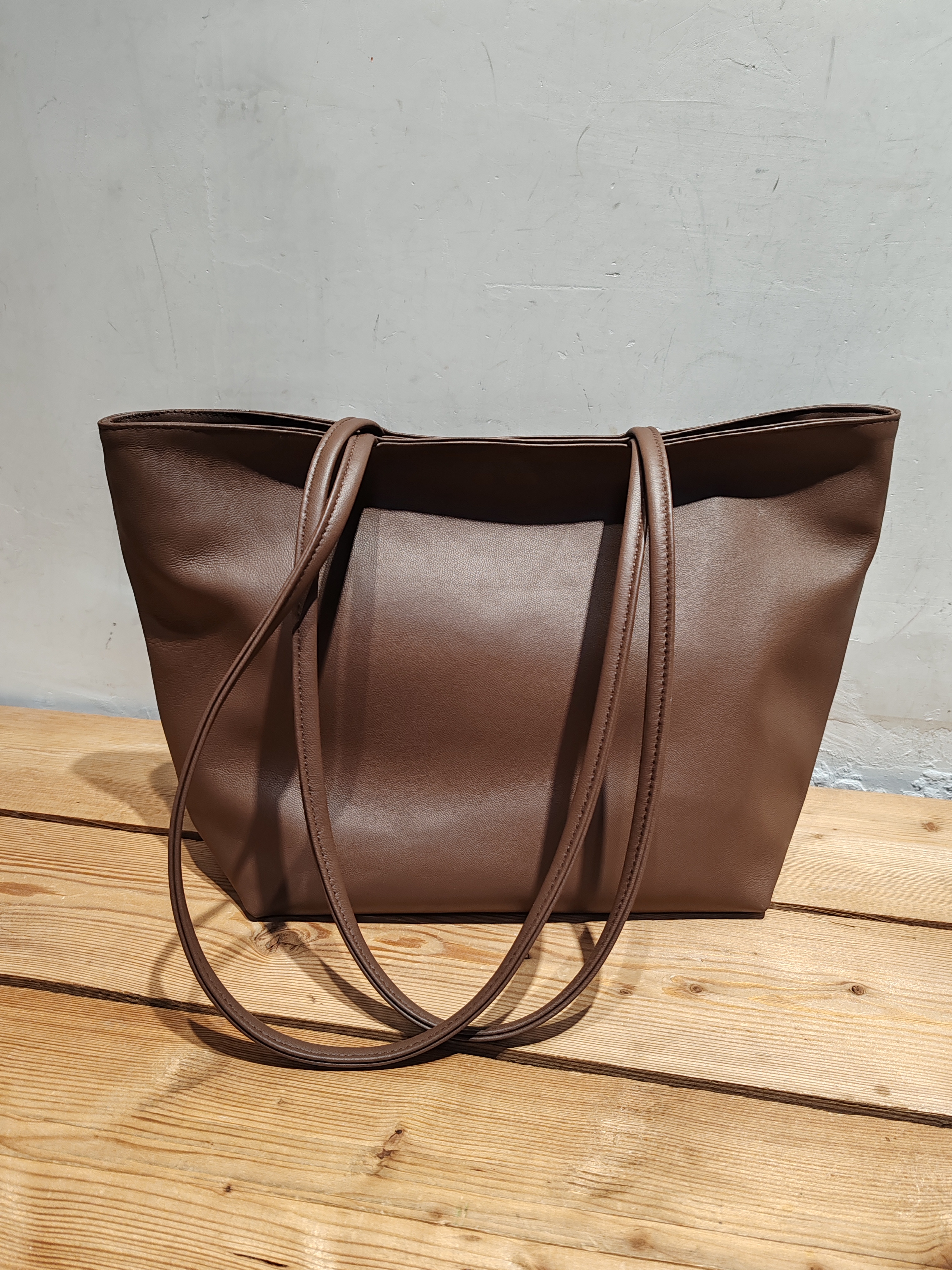 出口日本小羊皮软皮通勤休闲真皮腋下手提托特包