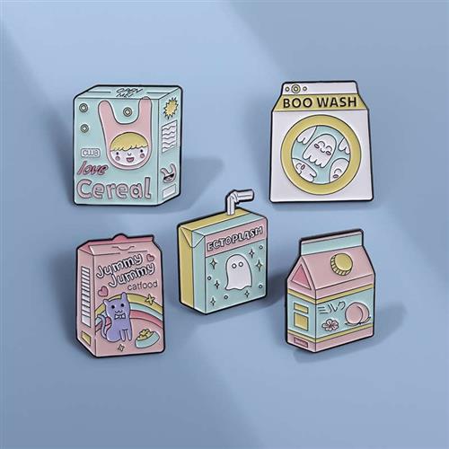 Sweet English milk box brooch snacks creative design-封面